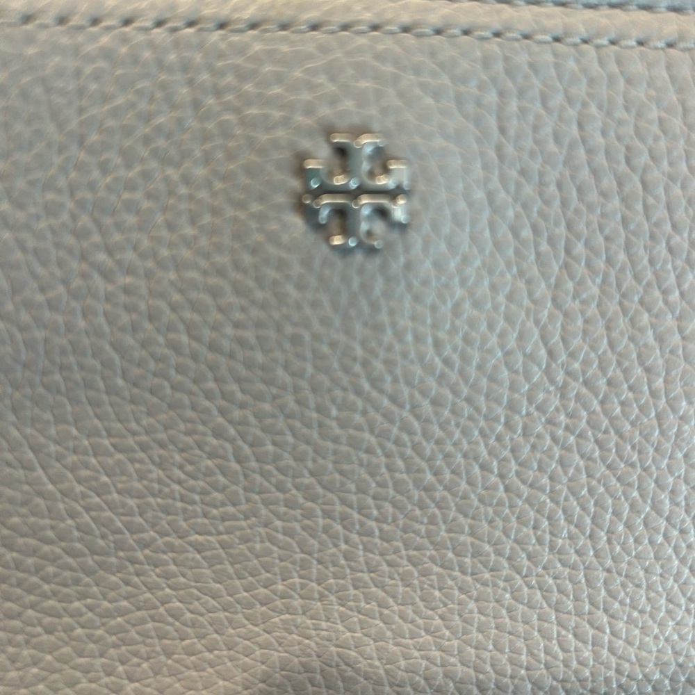 Tory Burch White Leather Bag with Silver Hardware